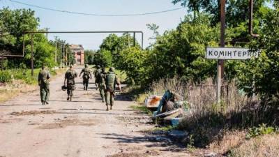 ВСУ обстреляли поселок на юге ДНР из 120-мм минометов