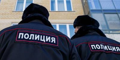 Омских полицейских посадили за избиение женщины и ее 8-летней дочери