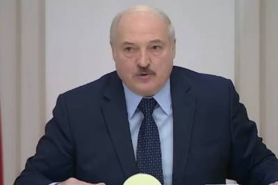 Лукашенко сравнил протесты в России и Белоруссии