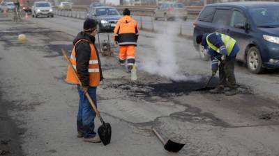 На ремонт дорог в Петербурге в 2021 году выделят пять миллиардов рублей