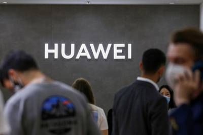 Санкции США обрушили поставки Huawei