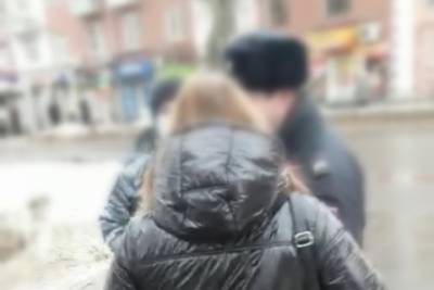 Женщина без маски: известны подробности нападения на полицию в Алексине