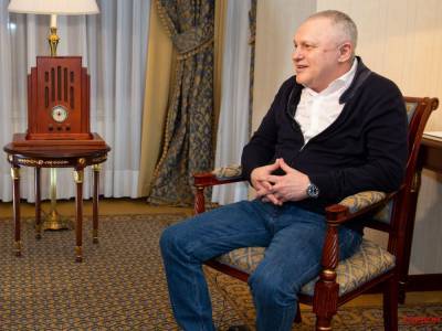 Игорь Суркис рассказал, как играл в карты с Ахметовым