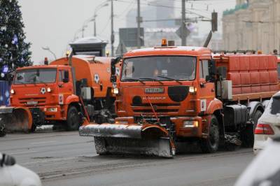 Коммунальные службы Москвы готовятся к мощному снегопаду