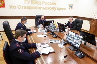 Глава Ставрополья оценил работу полиции края в период пандемии