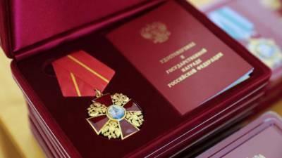 Губернатор вручил государственные награды, ордена и почетные звания