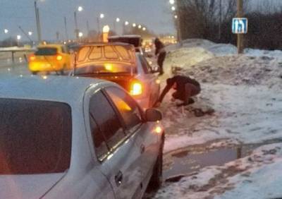 На Северной окружной дороге пробили колеса шесть автомобилей - ya62.ru - Рязань