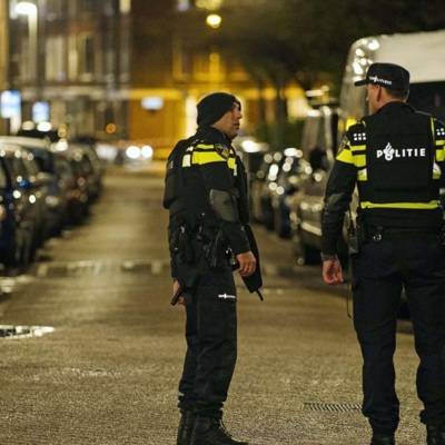 Более 50 человек задержаны в Нидерландах за призывы выходить на улицы
