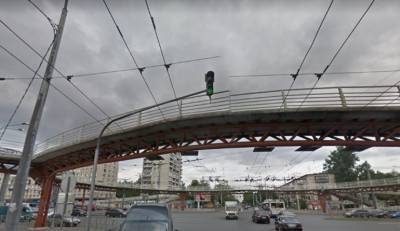 «Краб» и «креветка»: петербуржцы оценили пешеходные переходы в Купчино