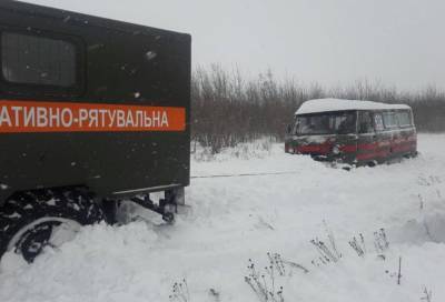 В Одесской области из-за непогоды заблокирован проезд к населенным пунктам
