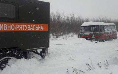 В Одесской области из-за снегопада заблокированы девять сел