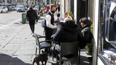 В Италии за сутки выявили более 14 тысяч случаев коронавируса