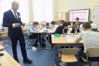 Три педагогических конкурса прошли в Серпухове