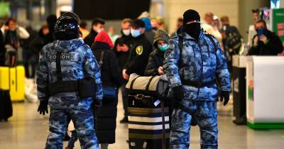 В московских аэропортах задержали рейсы из-за угрозы взрыва
