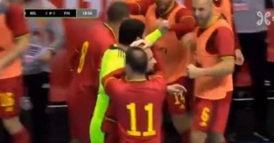 Просто космос: ловкий бельгиец забил феерический гол пяткой в отборе на футзальное Евро (видео)
