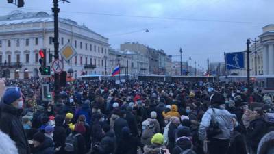 В Петербурге возбудили дело из-за вовлечения подростков в несогласованные акции