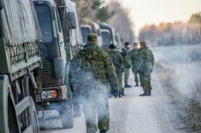 Эстонским военным отчаянно не хватает денег на оружие