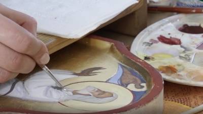 Уникальную исконописную мастерскую откроют в луганском храме
