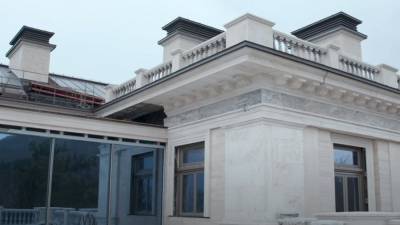 Песков ответил на вопрос о визитах во «дворец» в Геленджике