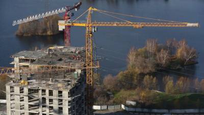 Объем жилищного строительства в России резко сократился в 2020 году