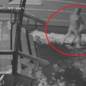 В Ровно женщина ограбила 8-летнего ребенка. Видео