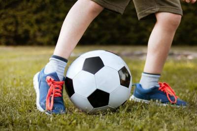 Урок футбола планируют ввести в псковских школах