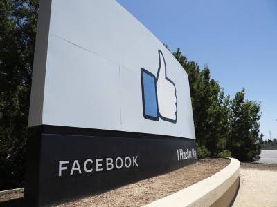 Facebook хочет уменьшить политический контент в ленте новостей