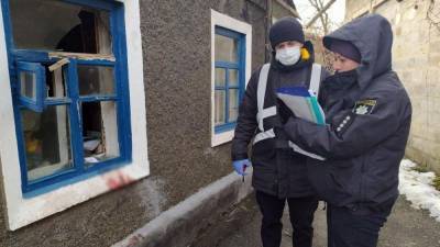 В Донецкой области разбойник ограбил дом и пытался сжечь его с хозяйкой: фото