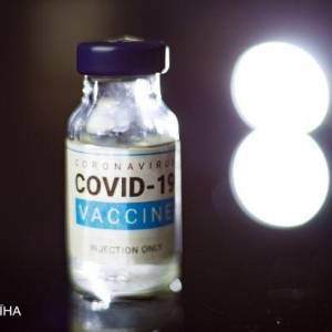 Рада одобрила запуск вакцинации от коронавируса в Украине