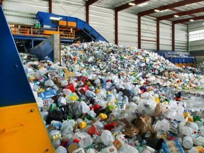 В Перми запустили крупнейшая в РФ линию по переработке пластика