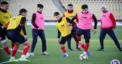 Сборная Таджикистана начала готовиться к товарищеским матчам против Иордании