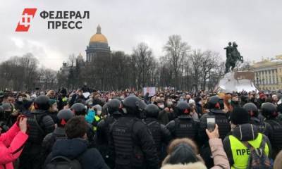 Протестные митинги и продвижение «Единой России»: итоги недели с «Политикой Северо-Запада»