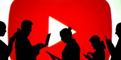 «Хамством в отношении РФ»: Роскомнадзор пожаловался, что YouTube блокирует российский гимн