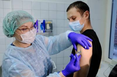Более 100 тыс. человек сделали прививку от коронавируса в Южном и Северо-Кавказском федеральных округах
