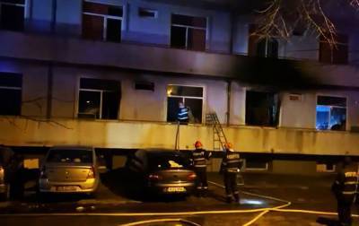 Пожар в больнице Бухареста: количество жертв возросло, названа причина