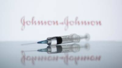 Вакцина Johnson & Johnson оказалась эффективна на 66%