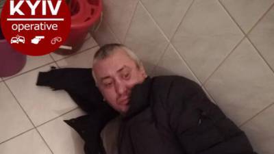 В Киеве в детском саду нашли рецидивиста Галилейского: спал в душе