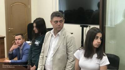 Мосгорсуд затягивает отбор присяжных по делу сестер Хачатурян из-за COVID-19