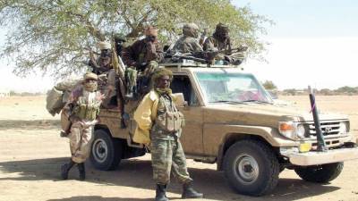 Чад предотвратил государственный переворот и продолжает дестабилизировать ЦАР