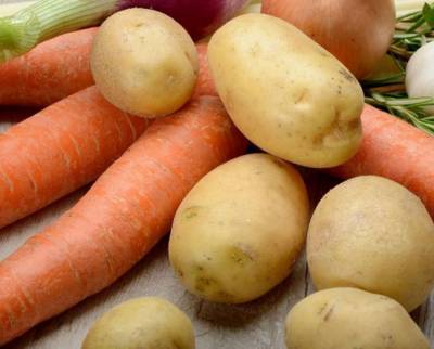 В Украине начали расти цены на картофель и морковь