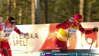 Российский лыжник Александр Большунов на этапе Кубка мира выиграл гонку на 15 км свободным стилем