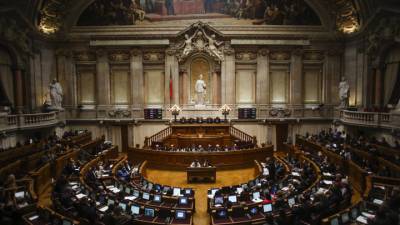 Португальский парламент выступил за эвтаназию