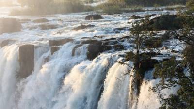Экскурсовод разбился при падении с водопада в Дагестане