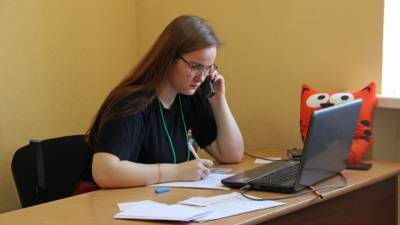 Волонтеры помогут новгородским пенсионерам записаться на вакцинацию