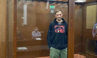 Брата и соратников Алексея Навального отправили под домашний арест по «санитарному делу»