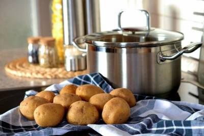 Пять советов, которые помогут сохранить картофель в квартире
