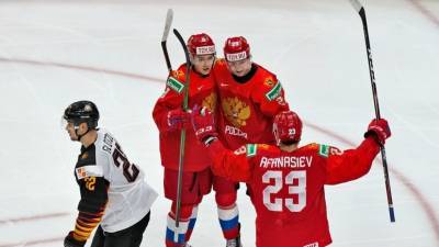 По тонкому льду: сборная России с трудом победила команду Германии в четвертьфинале МЧМ-2021 по хоккею