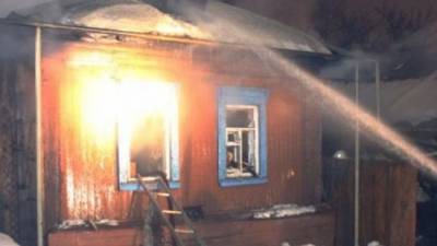 Сотрудник лесопилки и трое его гостей погибли при пожаре под Томском