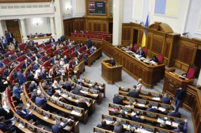 В Раде Украины раскритиковали правительство за отказ от «Спутника V».