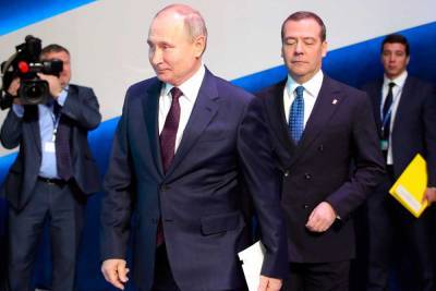 Пожизненная неприкосновенность Медведеву и Путину нужна для того, что США не собираются гарантировать им безопасность